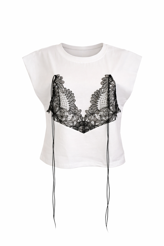 Tricou
